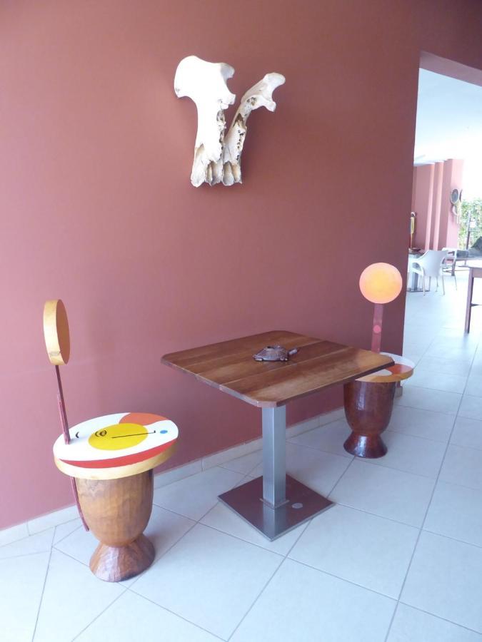 Leo'S Beach Hotel - Adults Only Brufut Ngoại thất bức ảnh